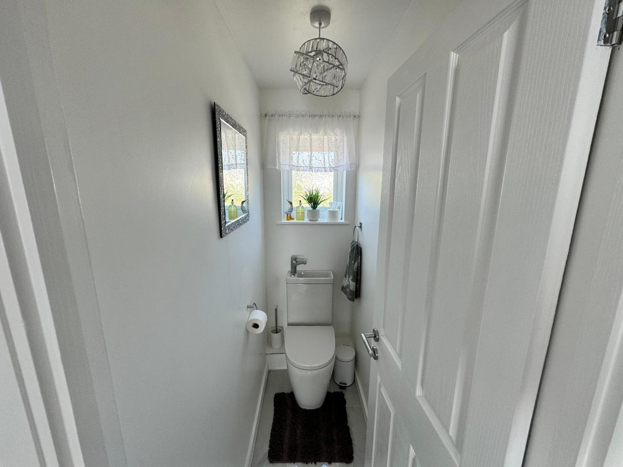 Villa Modern 3-Bed Hideaway Near Westgate With Parking Canterbury Esterno foto