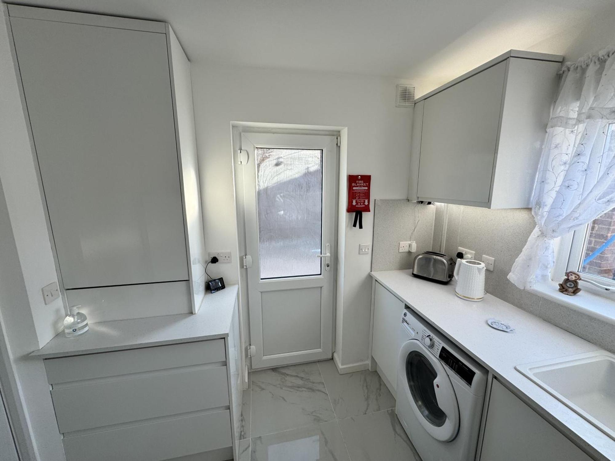 Villa Modern 3-Bed Hideaway Near Westgate With Parking Canterbury Esterno foto