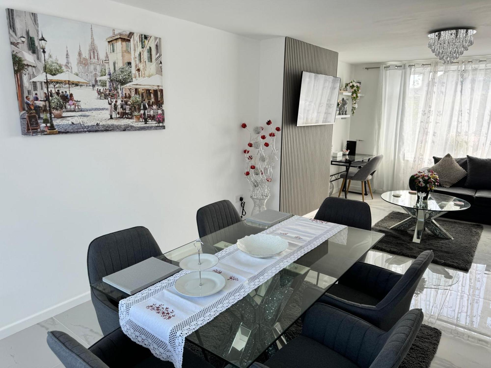 Villa Modern 3-Bed Hideaway Near Westgate With Parking Canterbury Esterno foto