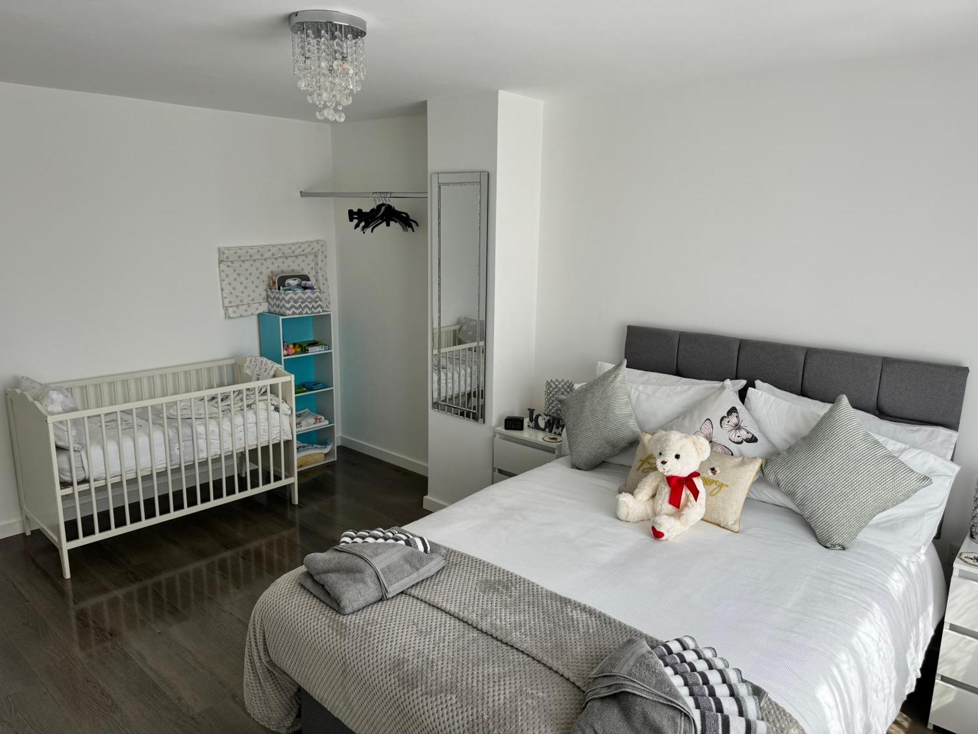 Villa Modern 3-Bed Hideaway Near Westgate With Parking Canterbury Esterno foto