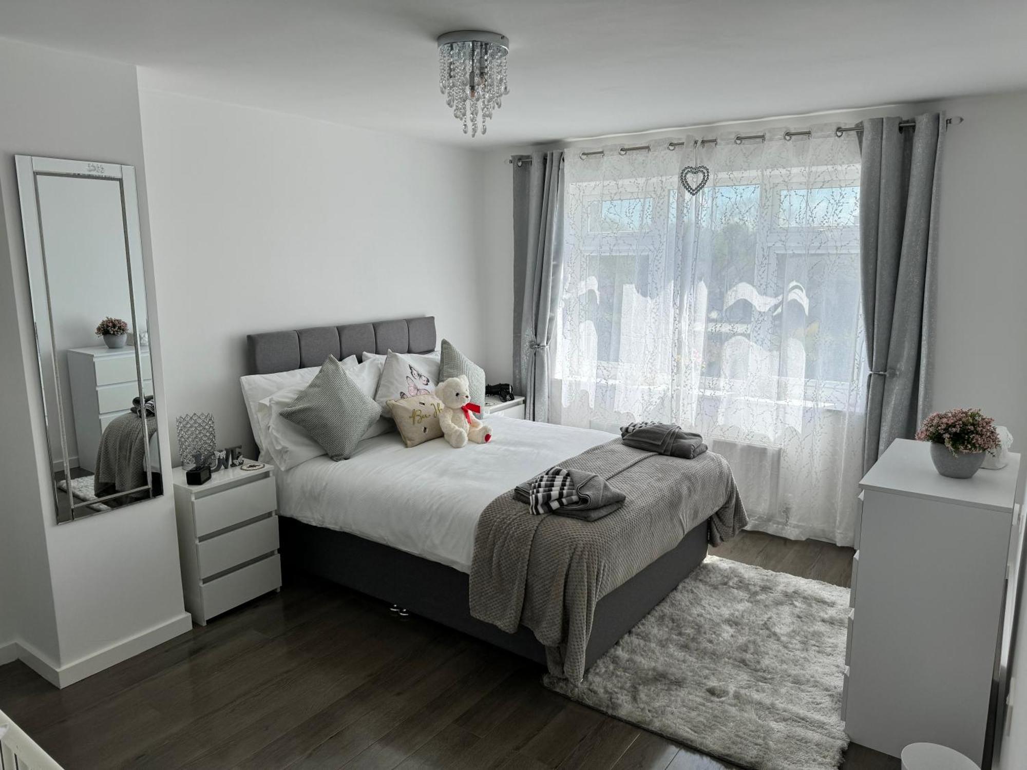 Villa Modern 3-Bed Hideaway Near Westgate With Parking Canterbury Esterno foto