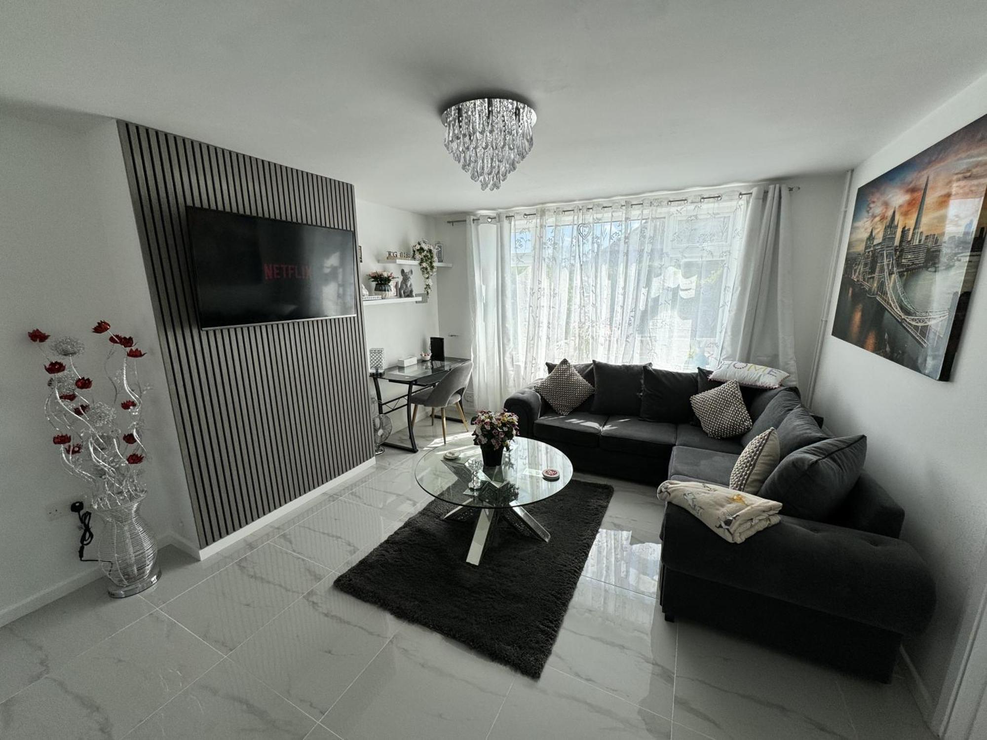 Villa Modern 3-Bed Hideaway Near Westgate With Parking Canterbury Esterno foto
